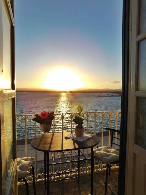 Camere A' Marina シラクーサ エクステリア 写真